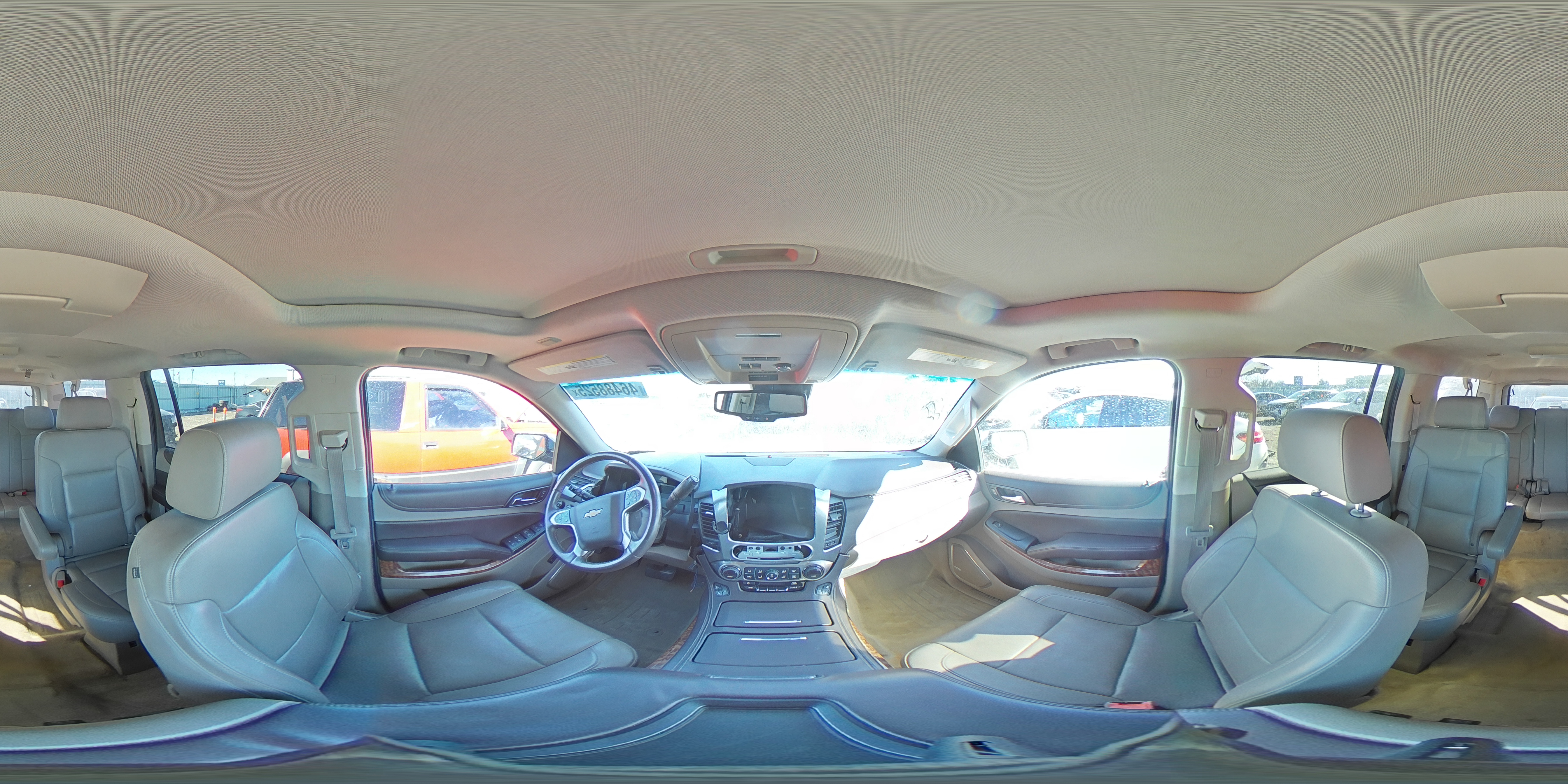 2015 Chevrolet Suburban - Image 15