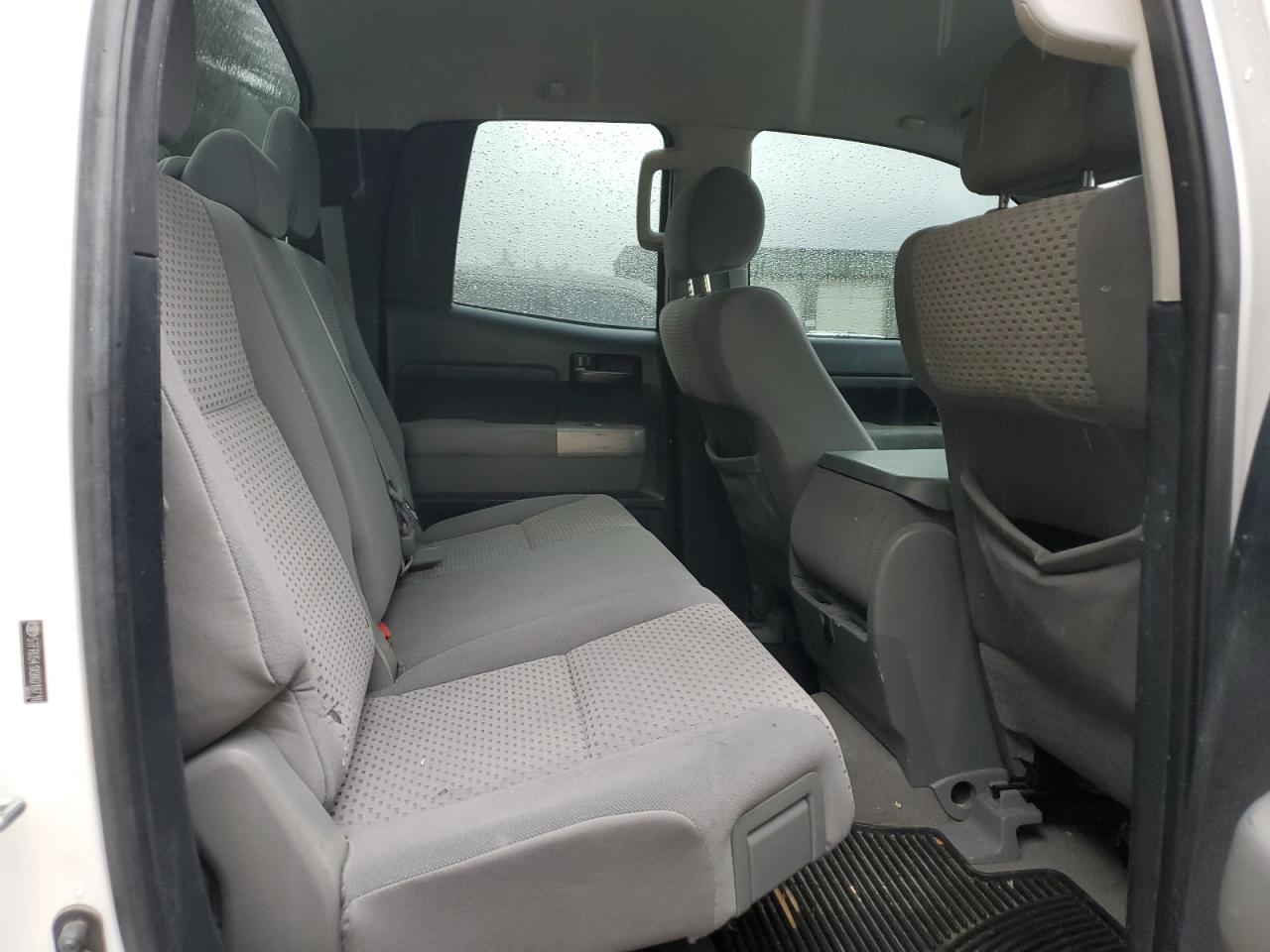 2009 Toyota Tundra - Image 10