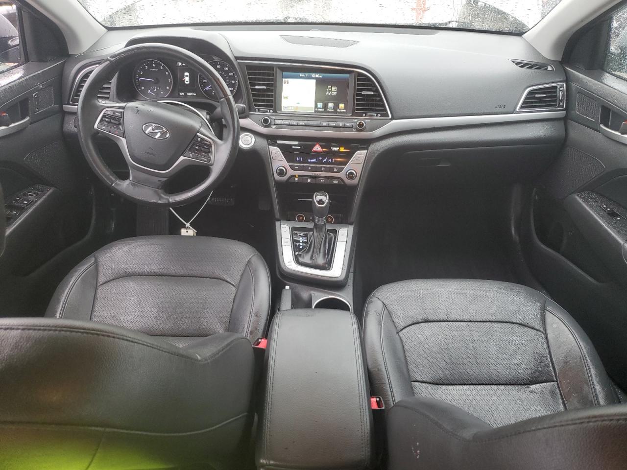 2017 Hyundai Elantra - Image 8