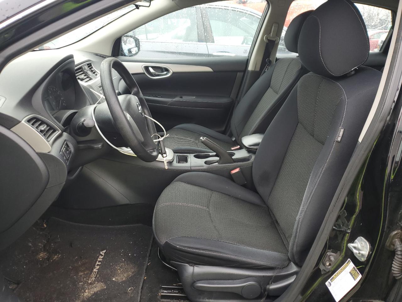 2014 Nissan Sentra - Image 7