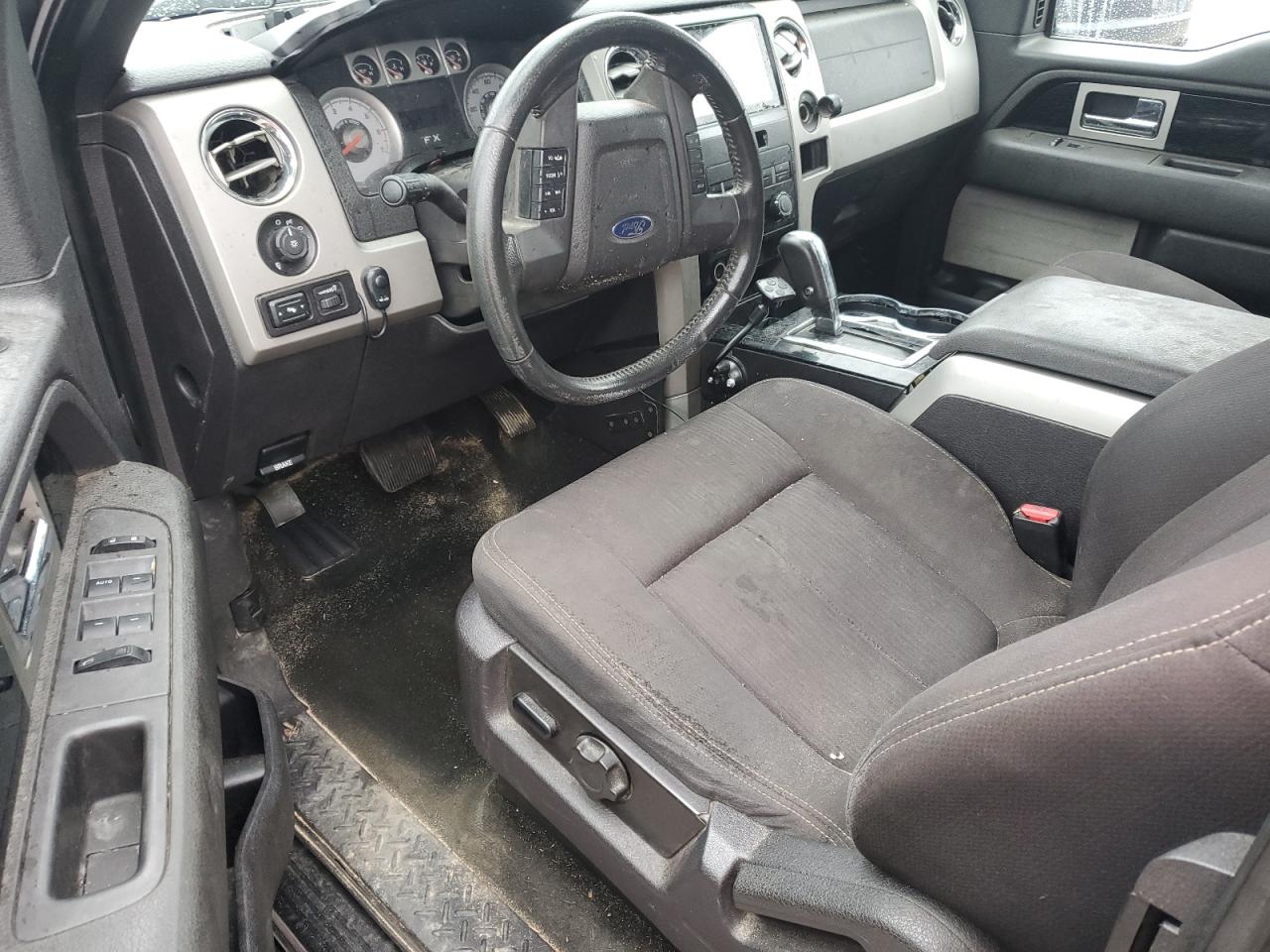 2010 Ford F-150 - Image 8