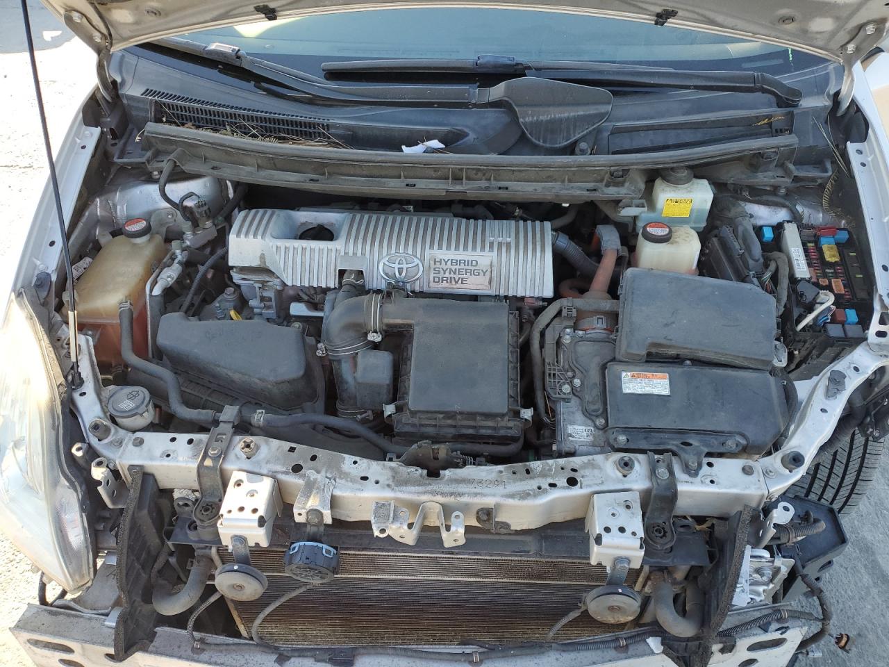 2015 Toyota Prius - Image 12