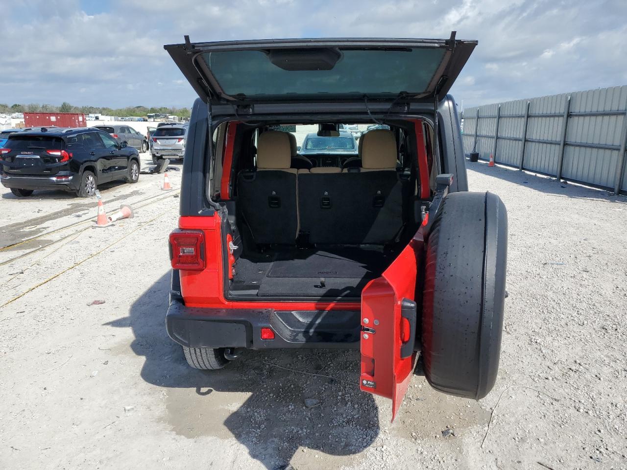 2021 Jeep Wrangler - Image 6