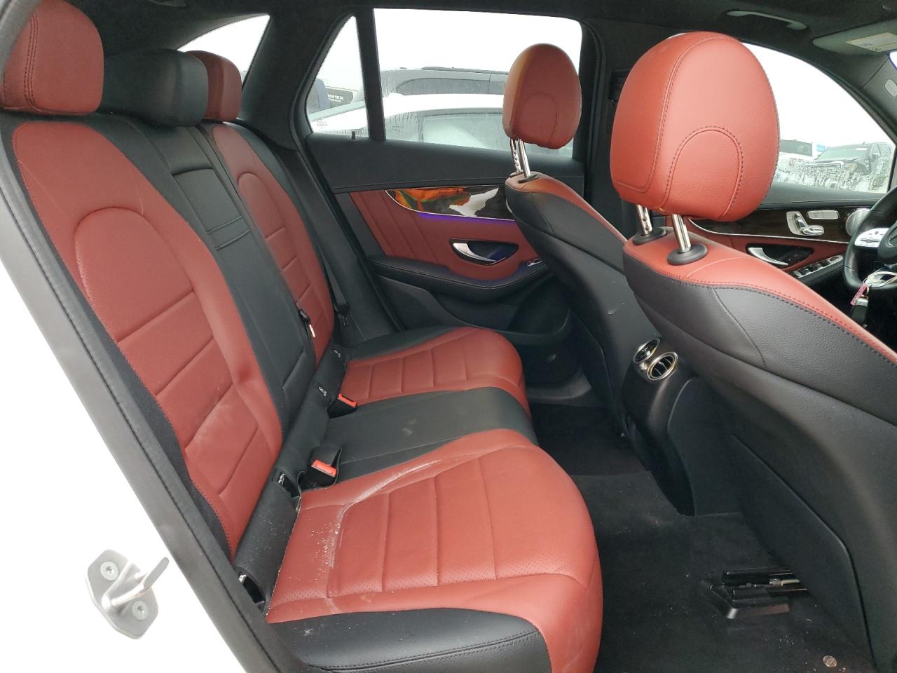 2020 Mercedes-Benz GLC - Image 11