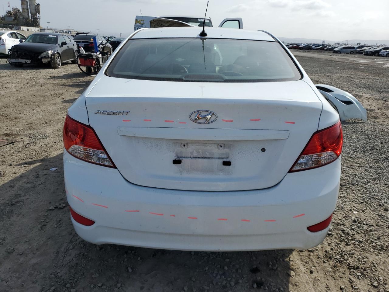 2014 Hyundai Accent - Image 6