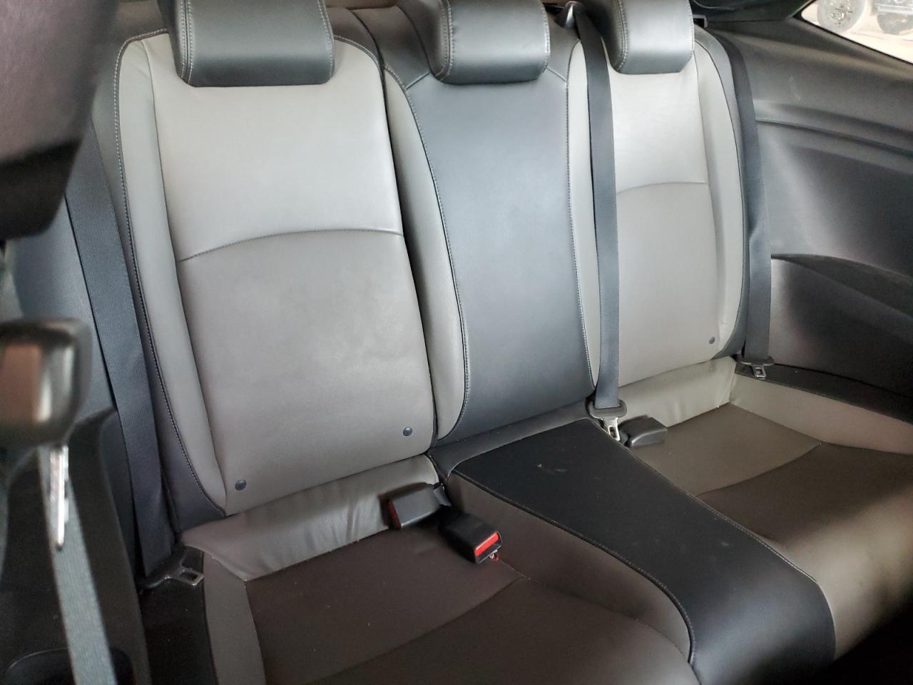 2016 Honda Civic - Image 10