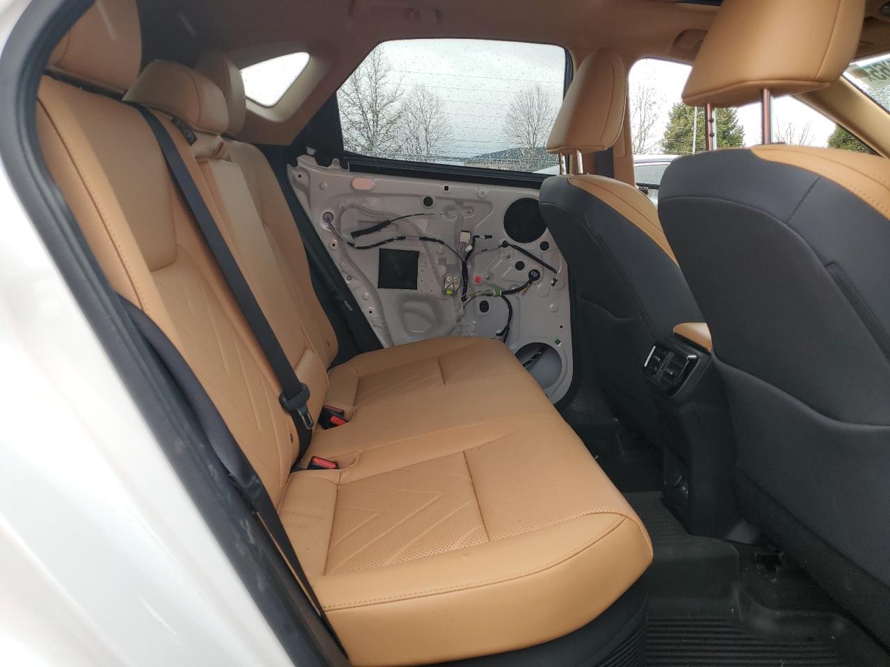 2023 Lexus NX - Image 11
