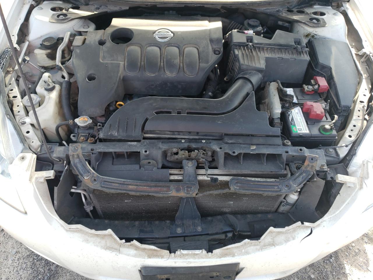 2010 Nissan Altima - Image 13