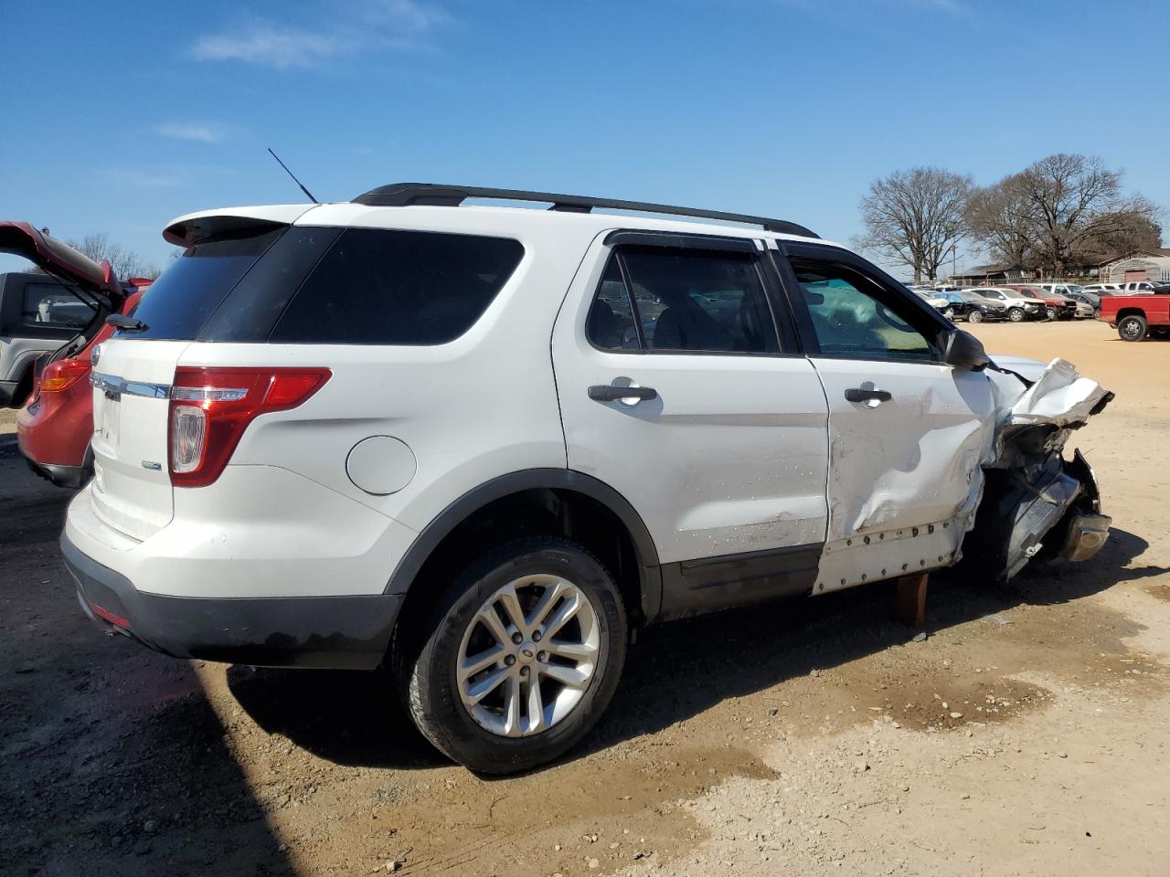 2015 Ford Explorer - Image 3