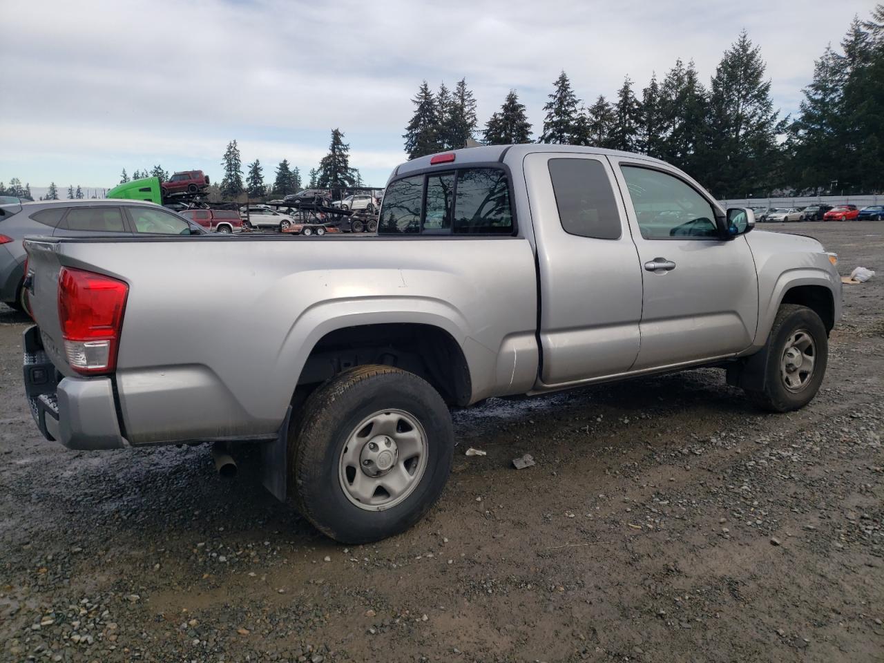 2017 Toyota Tacoma - Image 3