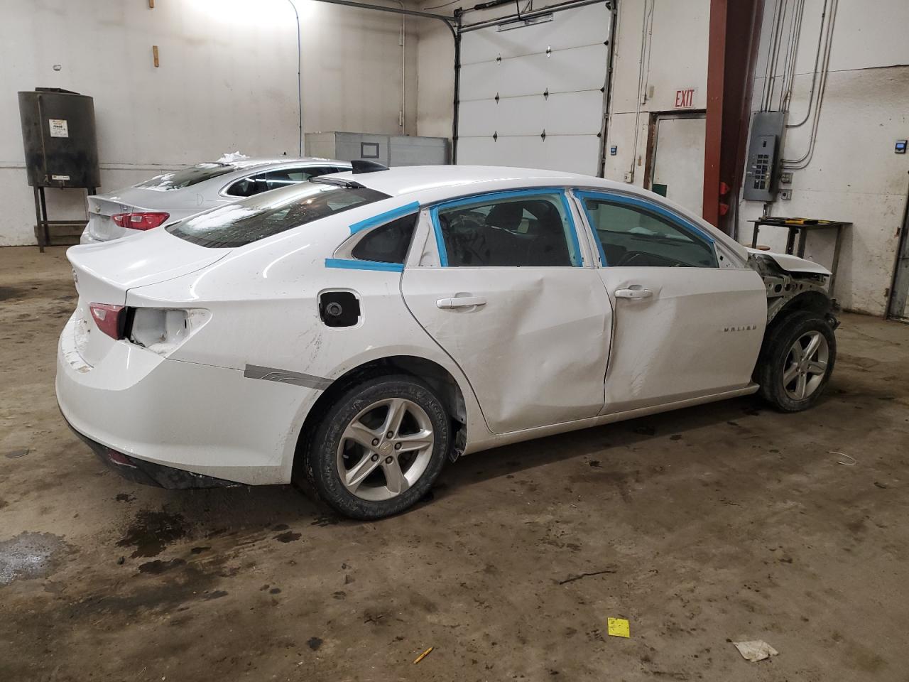 2019 Chevrolet Malibu - Image 3
