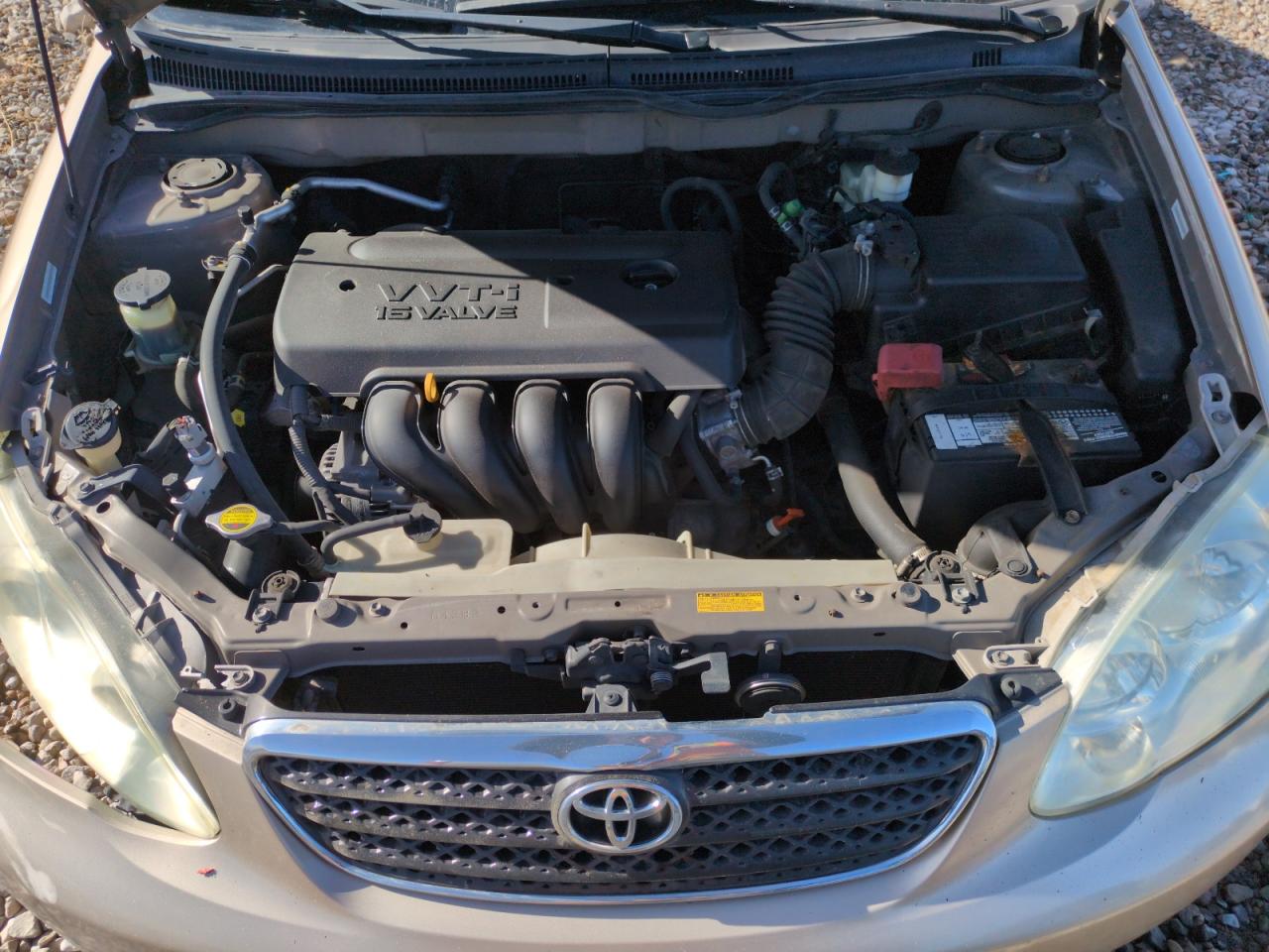 2005 Toyota Corolla - Image 11