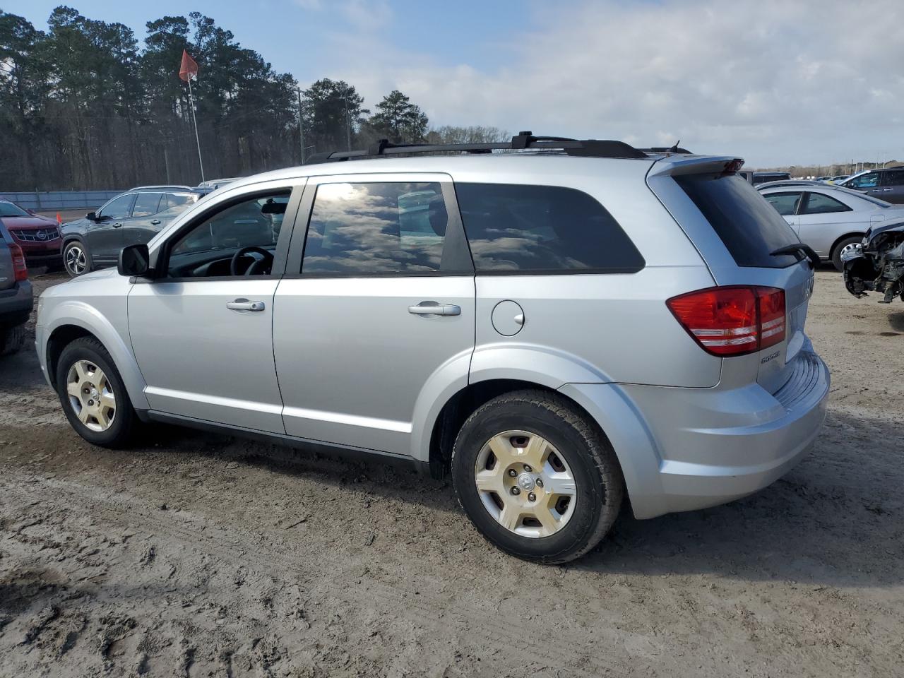 2009 Dodge Journey - Image 2