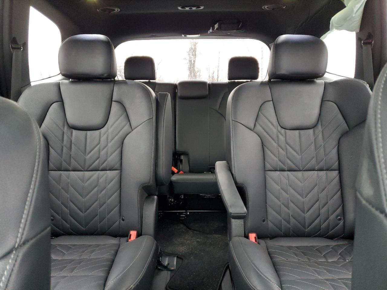 2024 Kia Telluride - Image 10