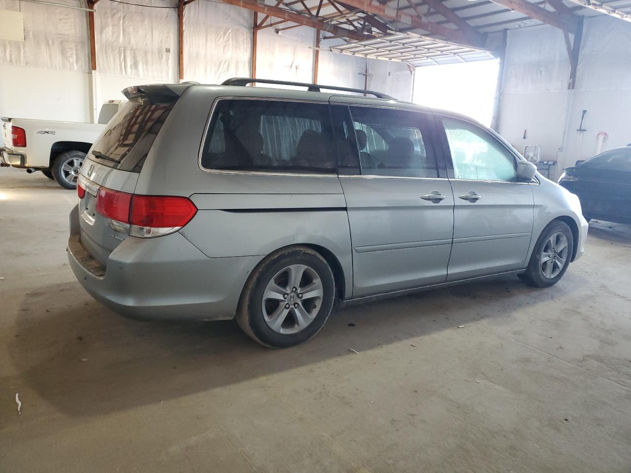 2008 Honda Odyssey - Image 3