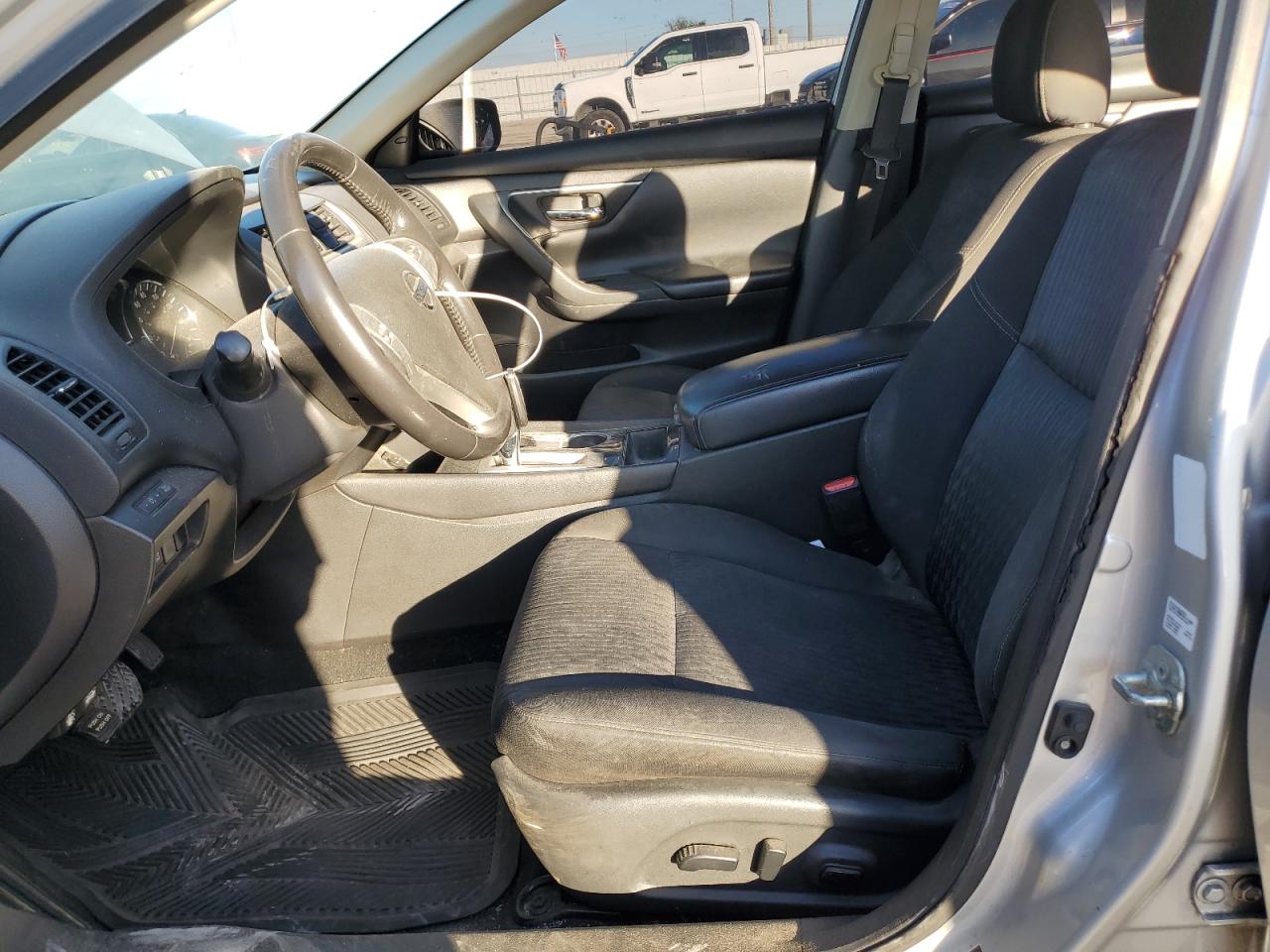 2018 Nissan Altima - Image 7