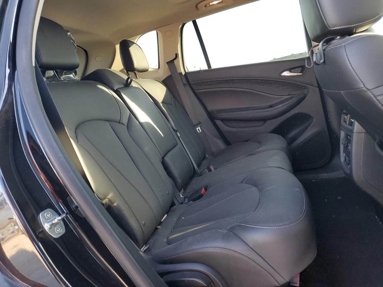 2017 Buick Envision - Image 12