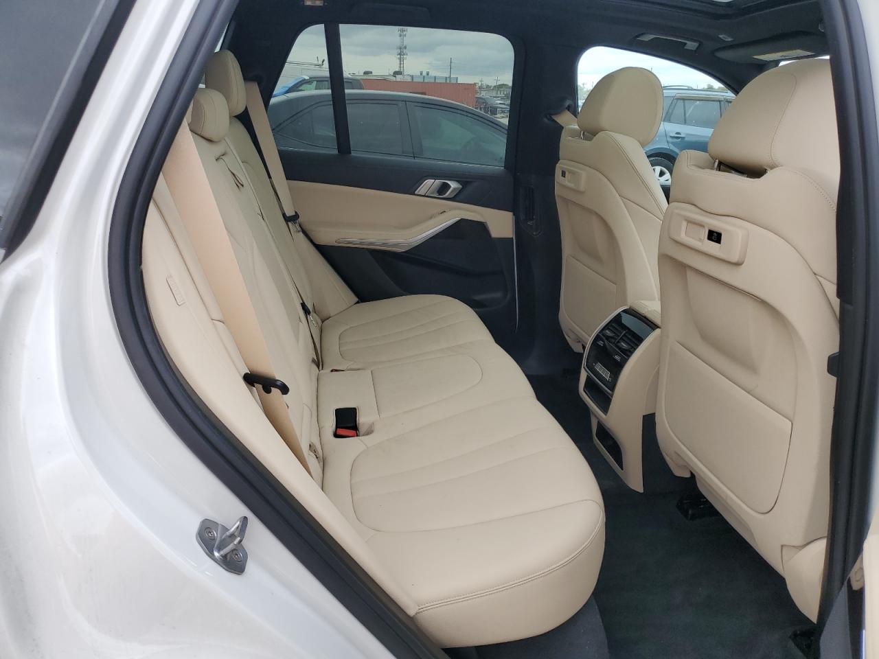 2020 BMW X5 - Image 10