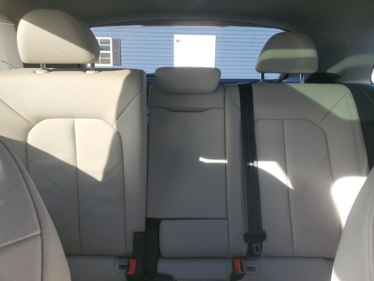 2022 Audi Q3 - Image 10