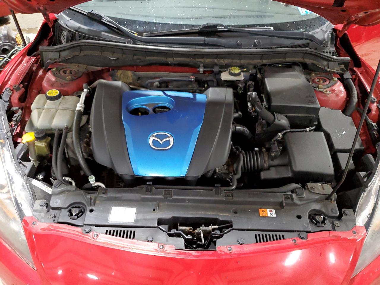 2013 Mazda 3 - Image 11