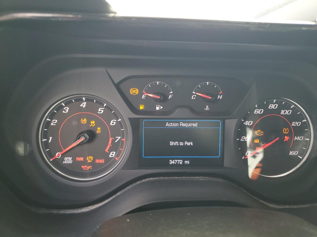 2022 Chevrolet Camaro - Image 9