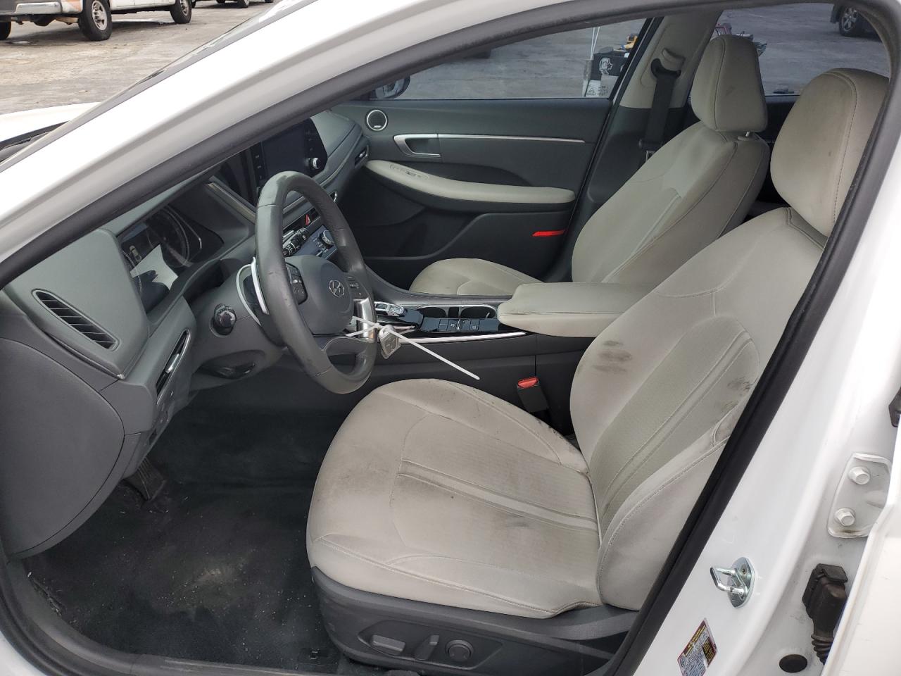 2022 Hyundai Sonata Hybrid VIN: KMHL34JJ9NA039086 Lot: 44275465