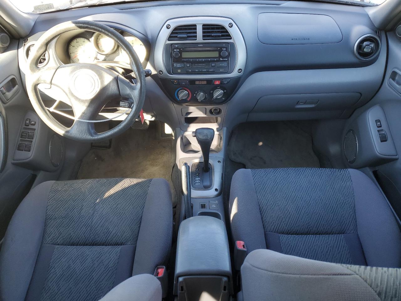 2003 Toyota RAV 4 - Image 8