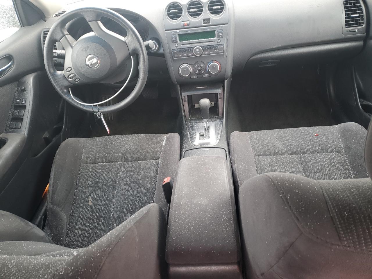 2011 Nissan Altima - Image 8