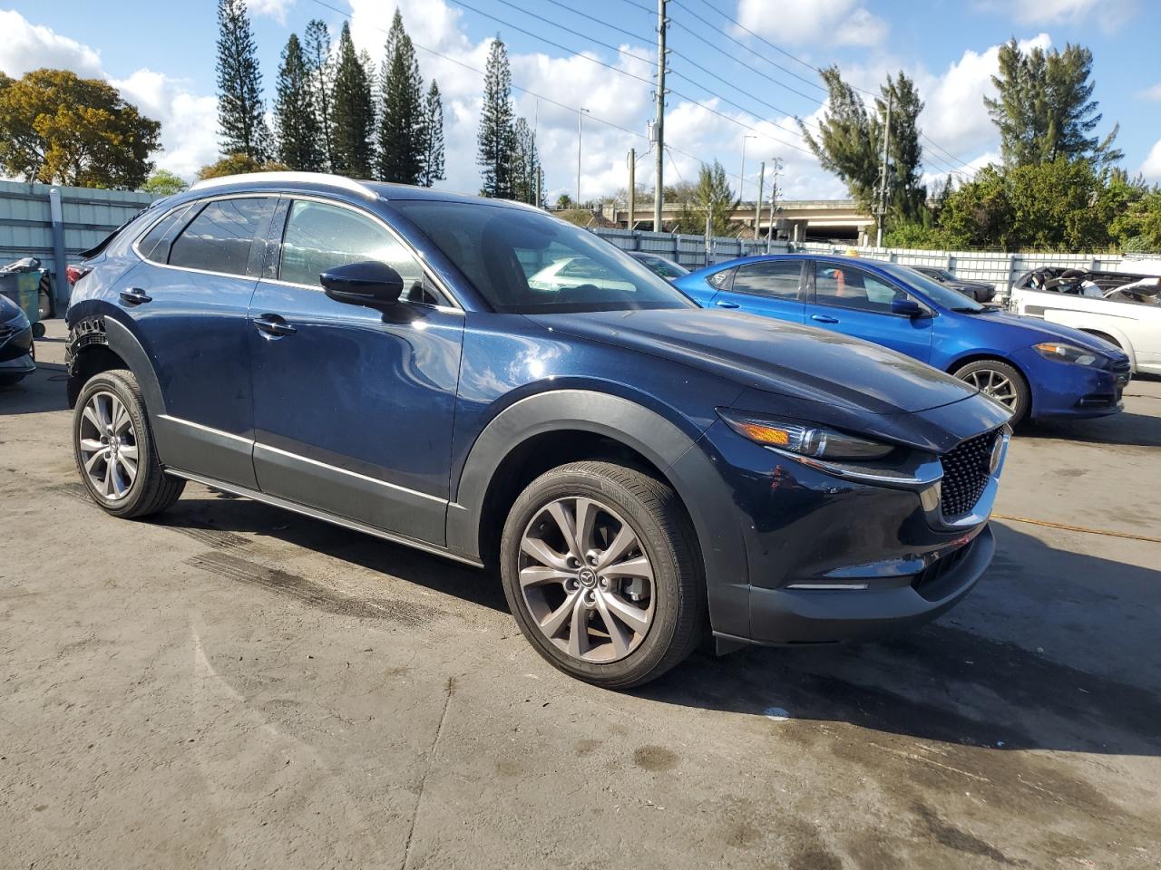 2022 Mazda CX-30 - Image 4