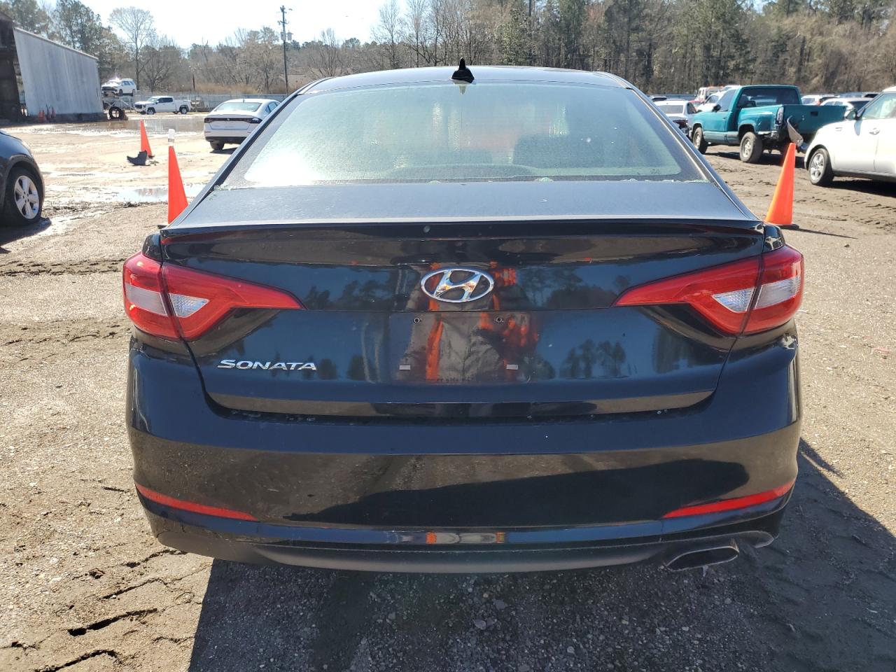 2016 Hyundai Sonata - Image 6