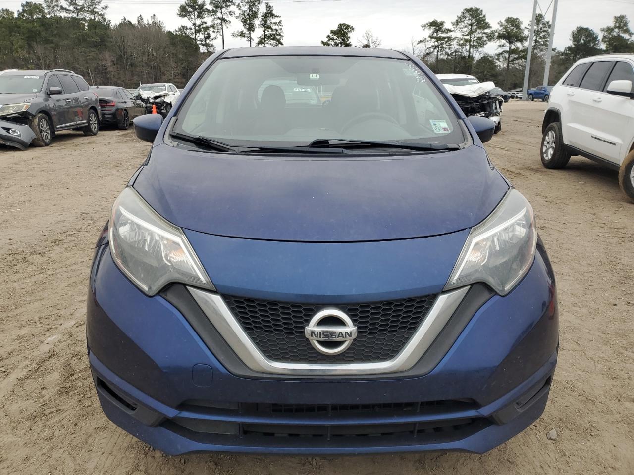 2017 Nissan Versa - Image 5