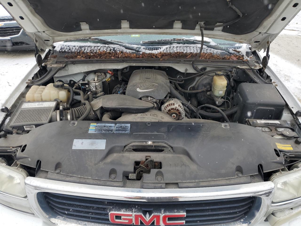 2002 GMC Sierra - Image 11