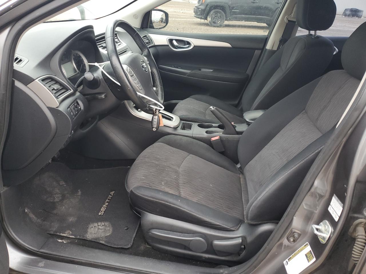 2015 Nissan Sentra - Image 7