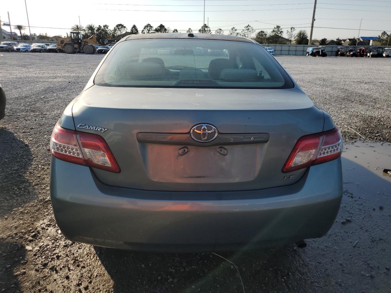 2010 Toyota Camry - Image 6