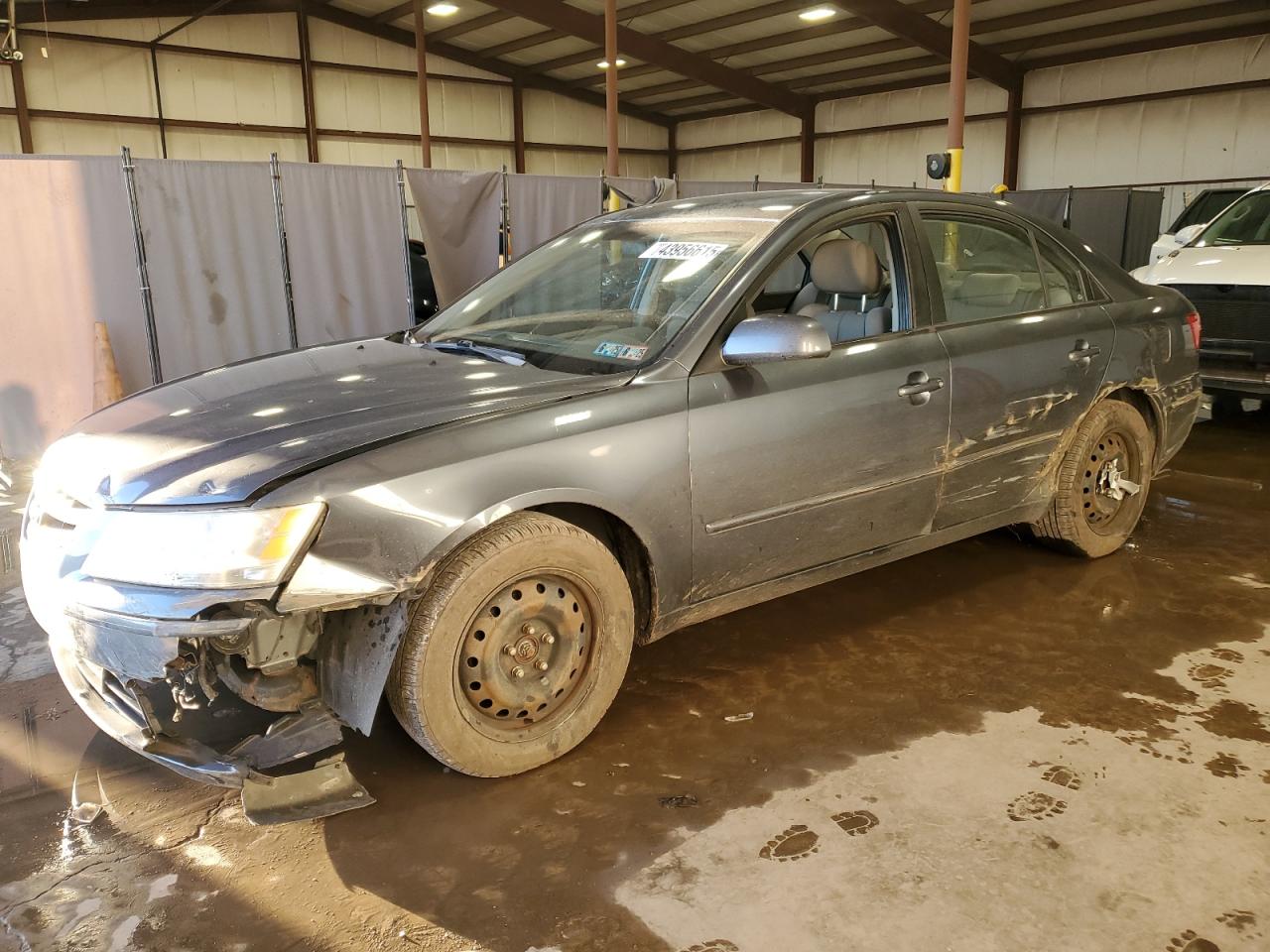 2009 Hyundai Sonata - Image 1