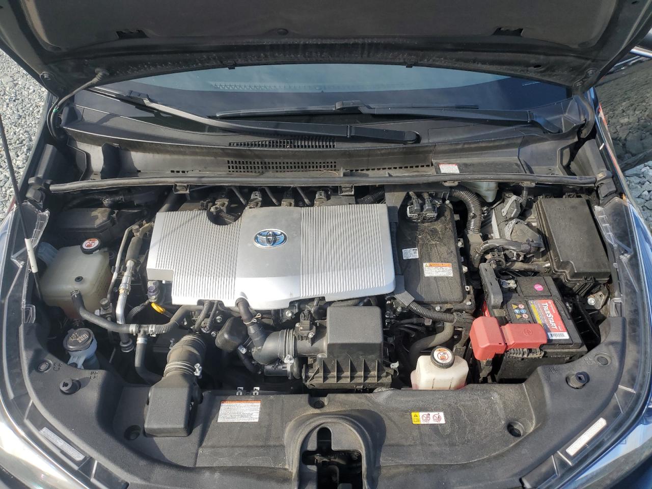 2019 Toyota Prius - Image 11