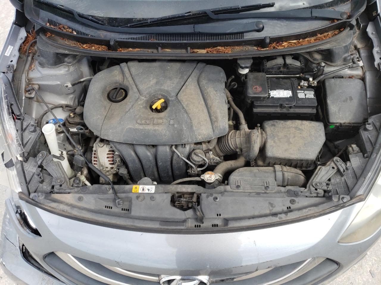 2015 Hyundai Elantra - Image 11