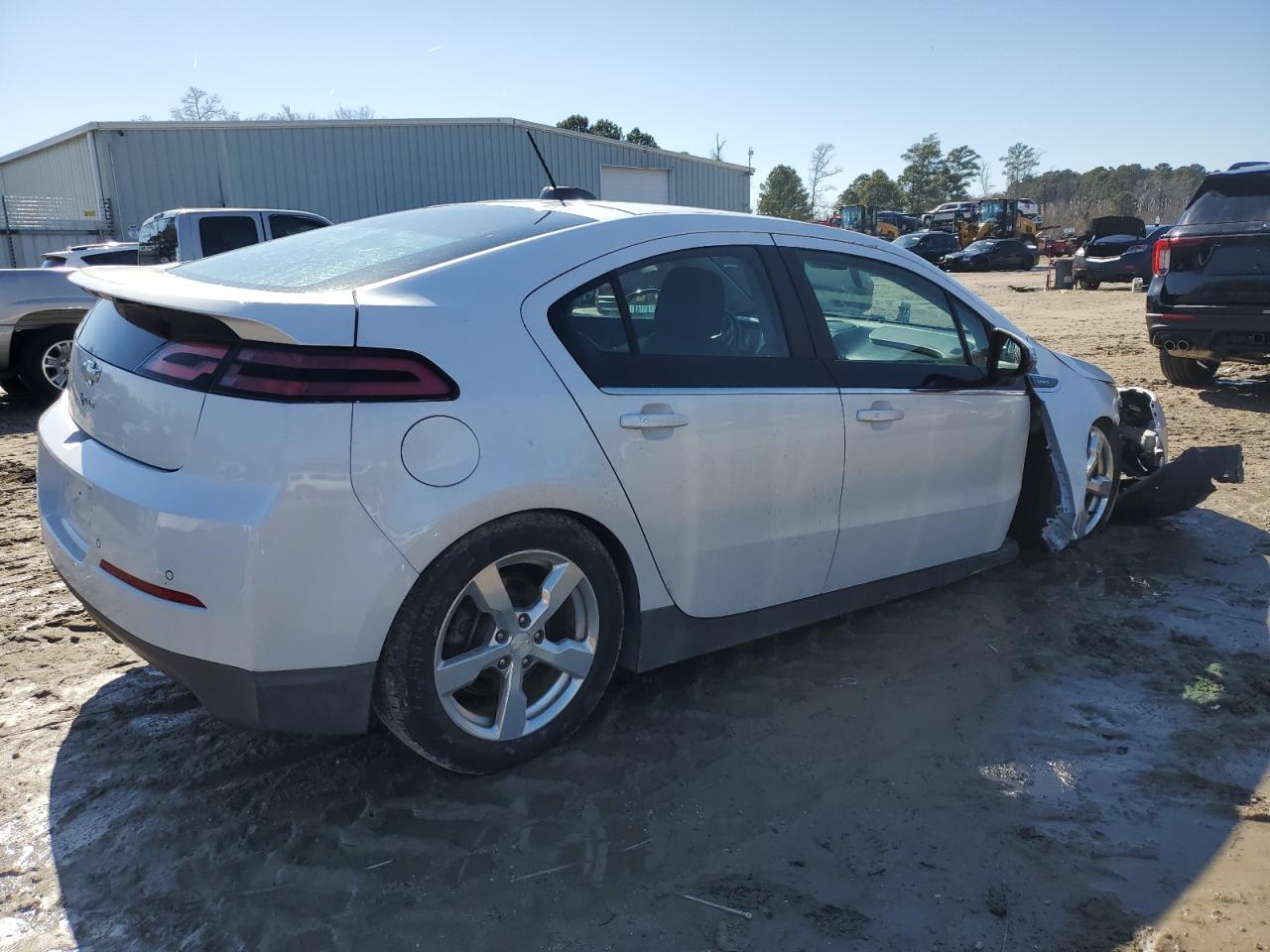 2015 Chevrolet Volt - Image 3