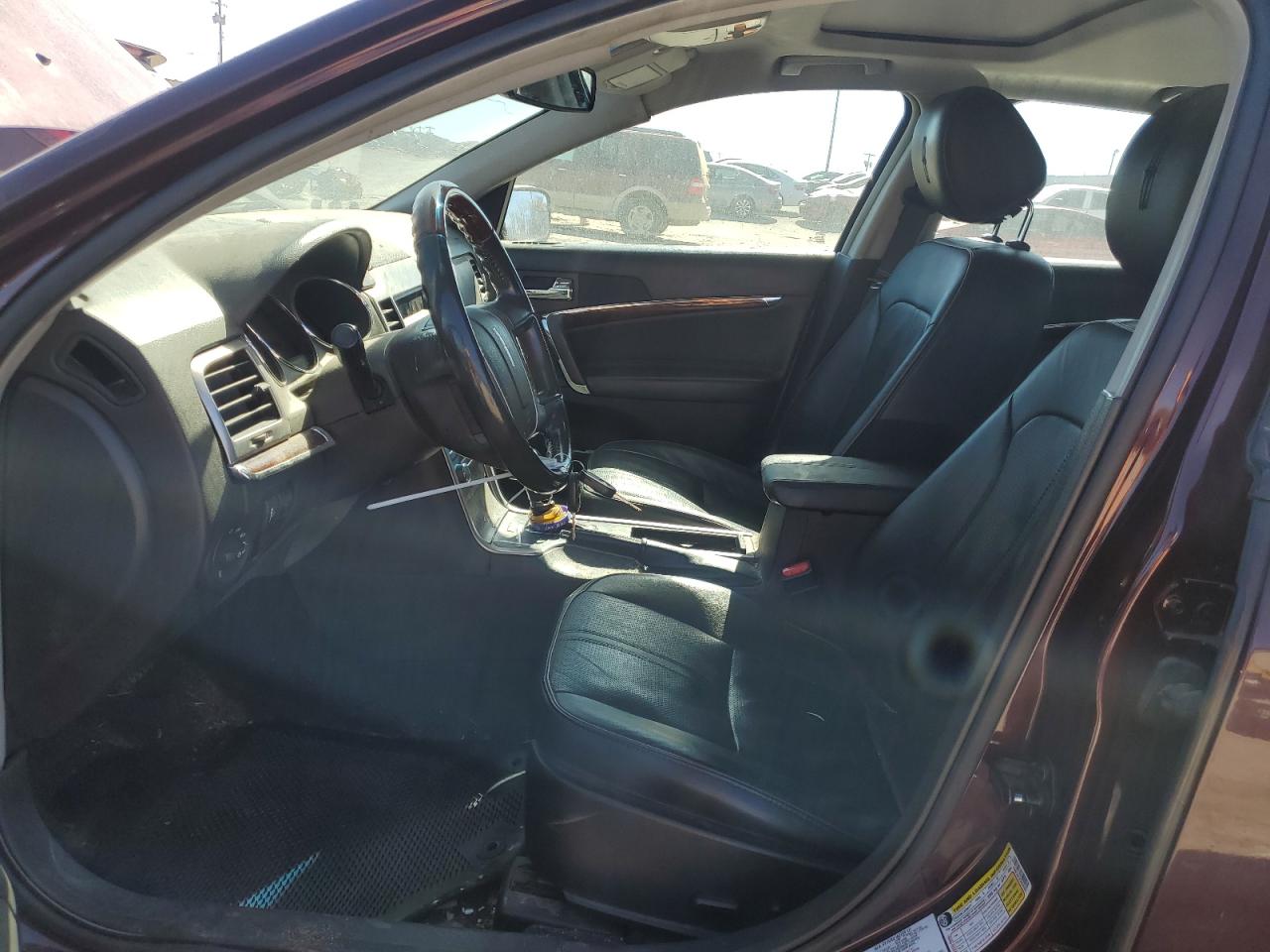 2012 Lincoln MKZ - Image 7