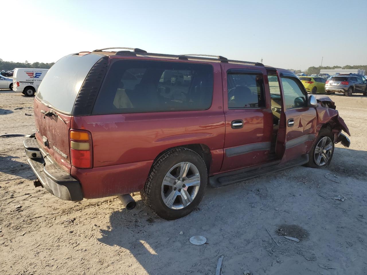 2002 Chevrolet Suburban - Image 3