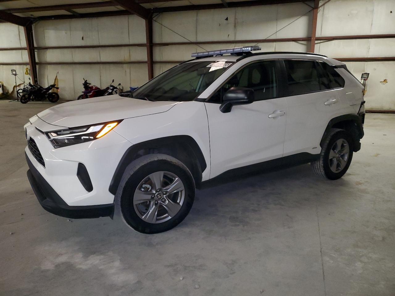 2023 Toyota RAV 4 - Image 1