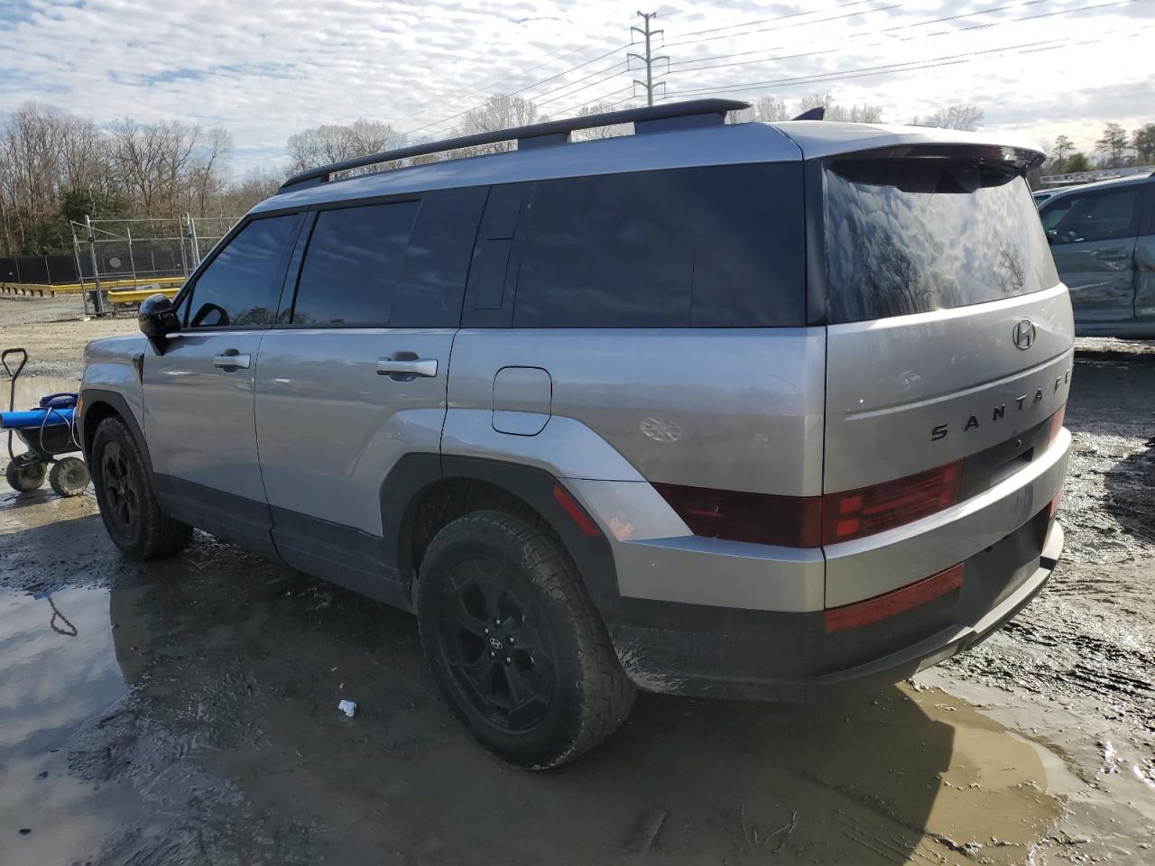 2024 Hyundai Santa Fe - Image 2