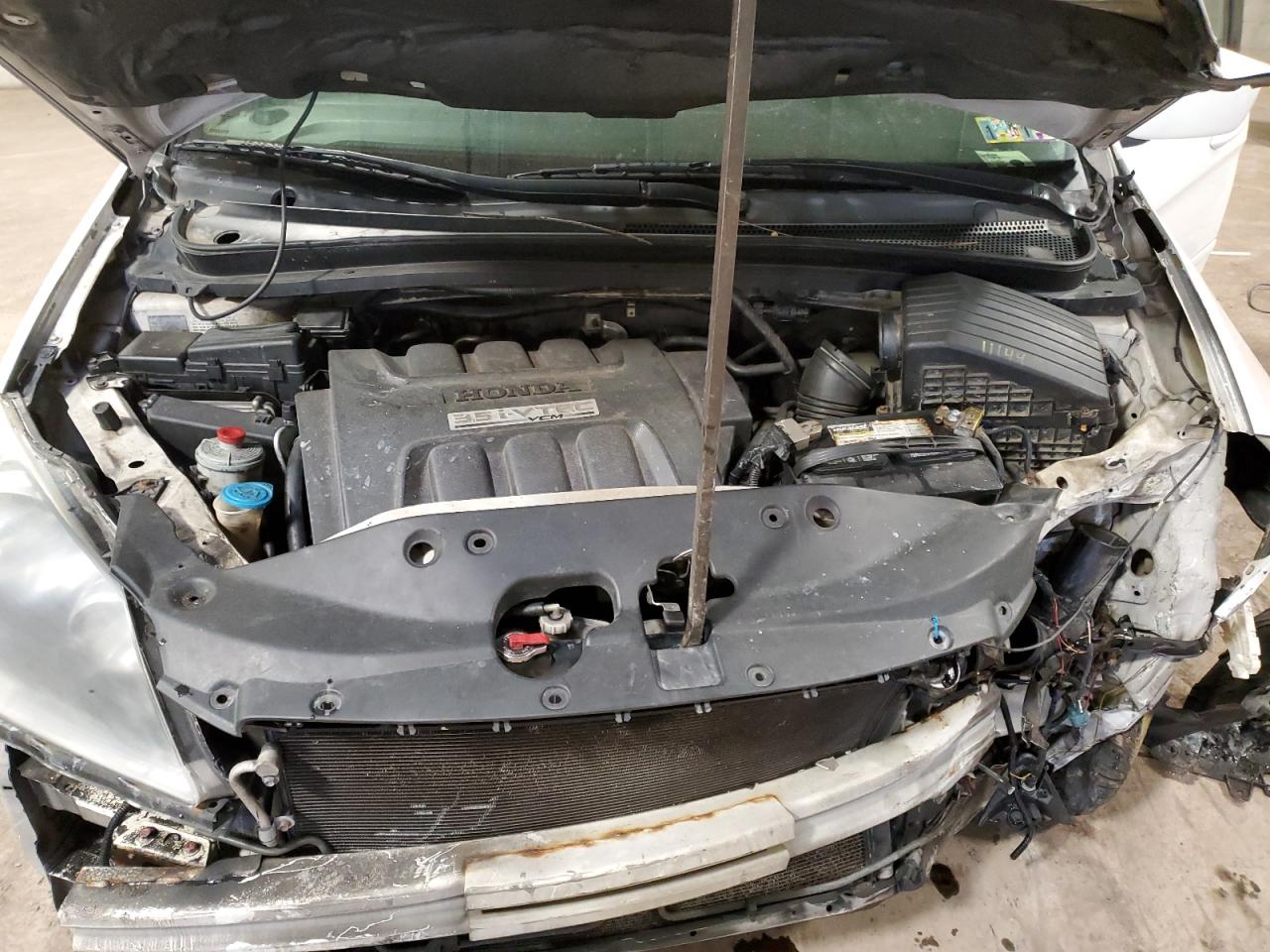 2005 Honda Odyssey - Image 12