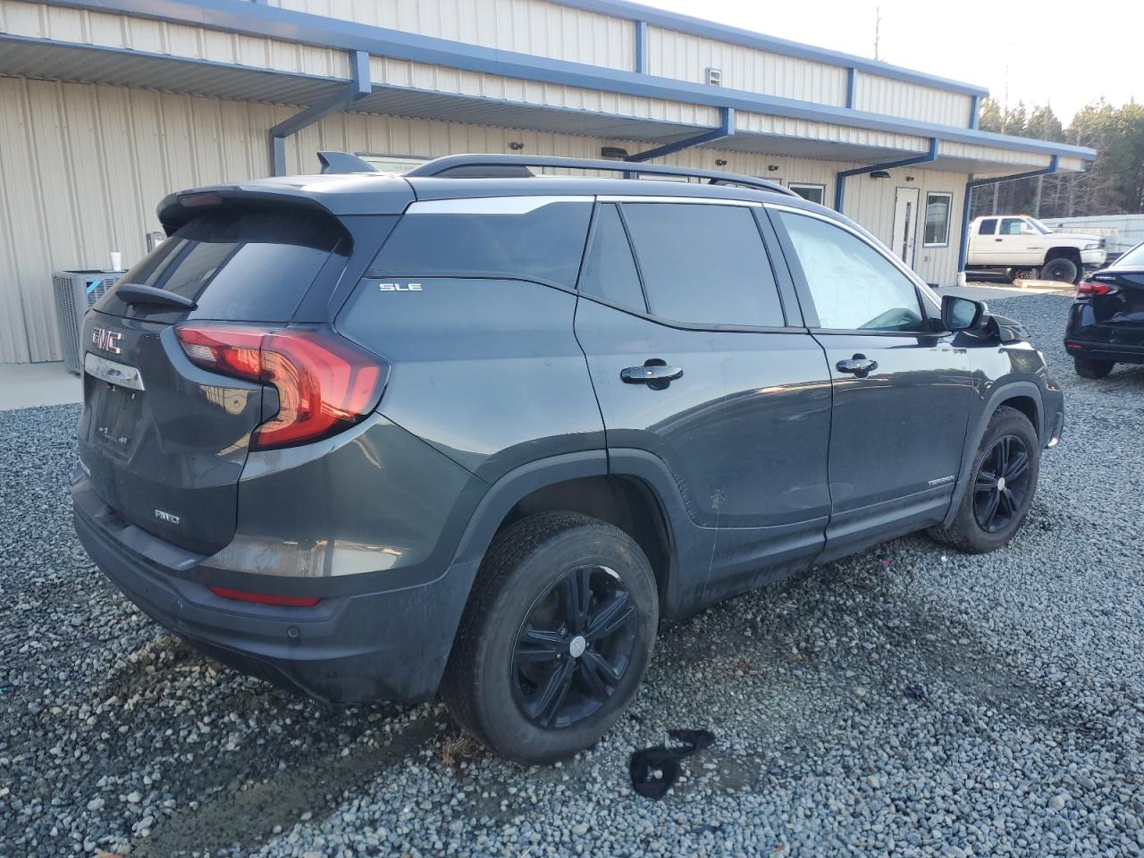 2018 GMC Terrain - Image 3