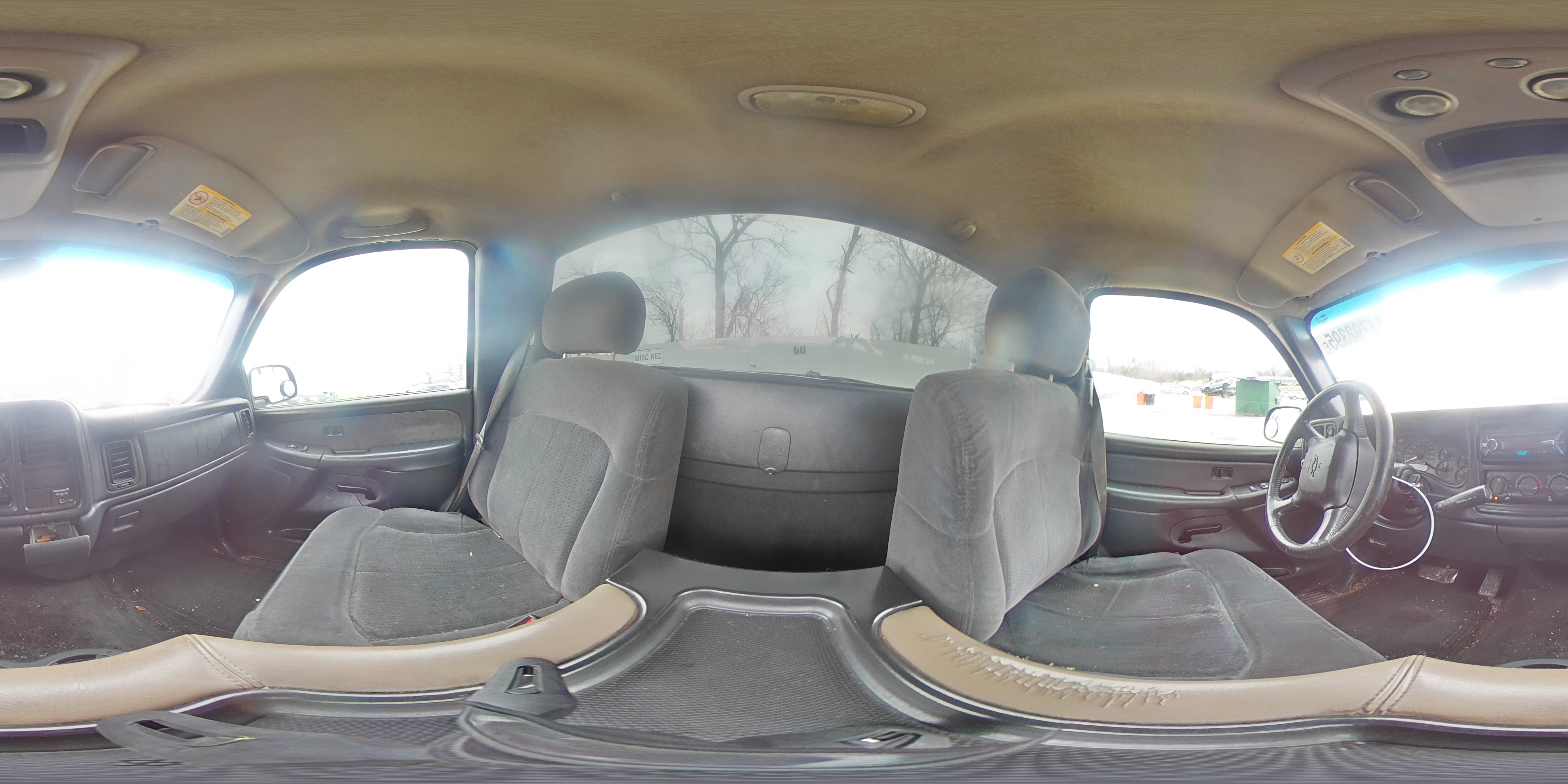 2002 Chevrolet Silverado - Image 13