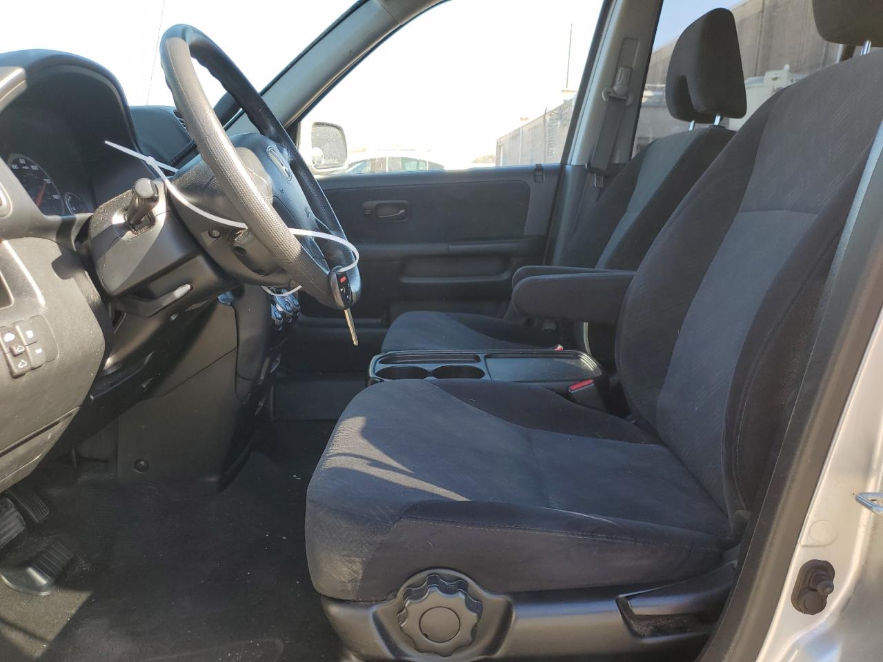 2006 Honda CR-V - Image 7