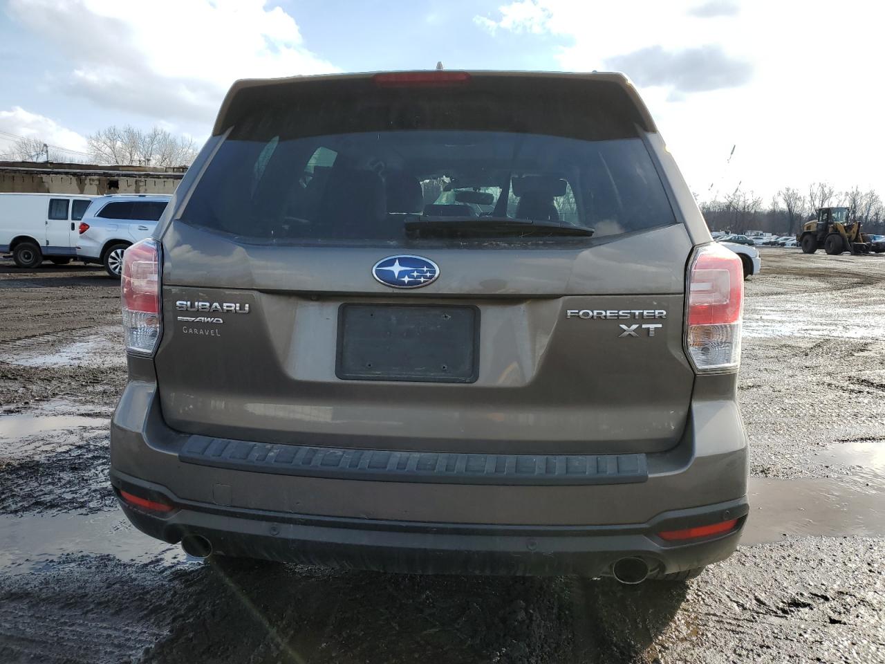 2018 Subaru Forester - Image 6