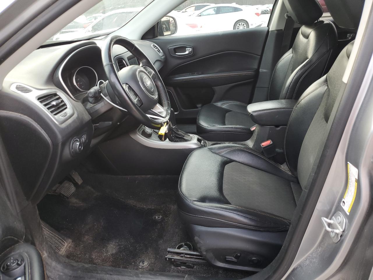 2018 Jeep Compass - Image 7