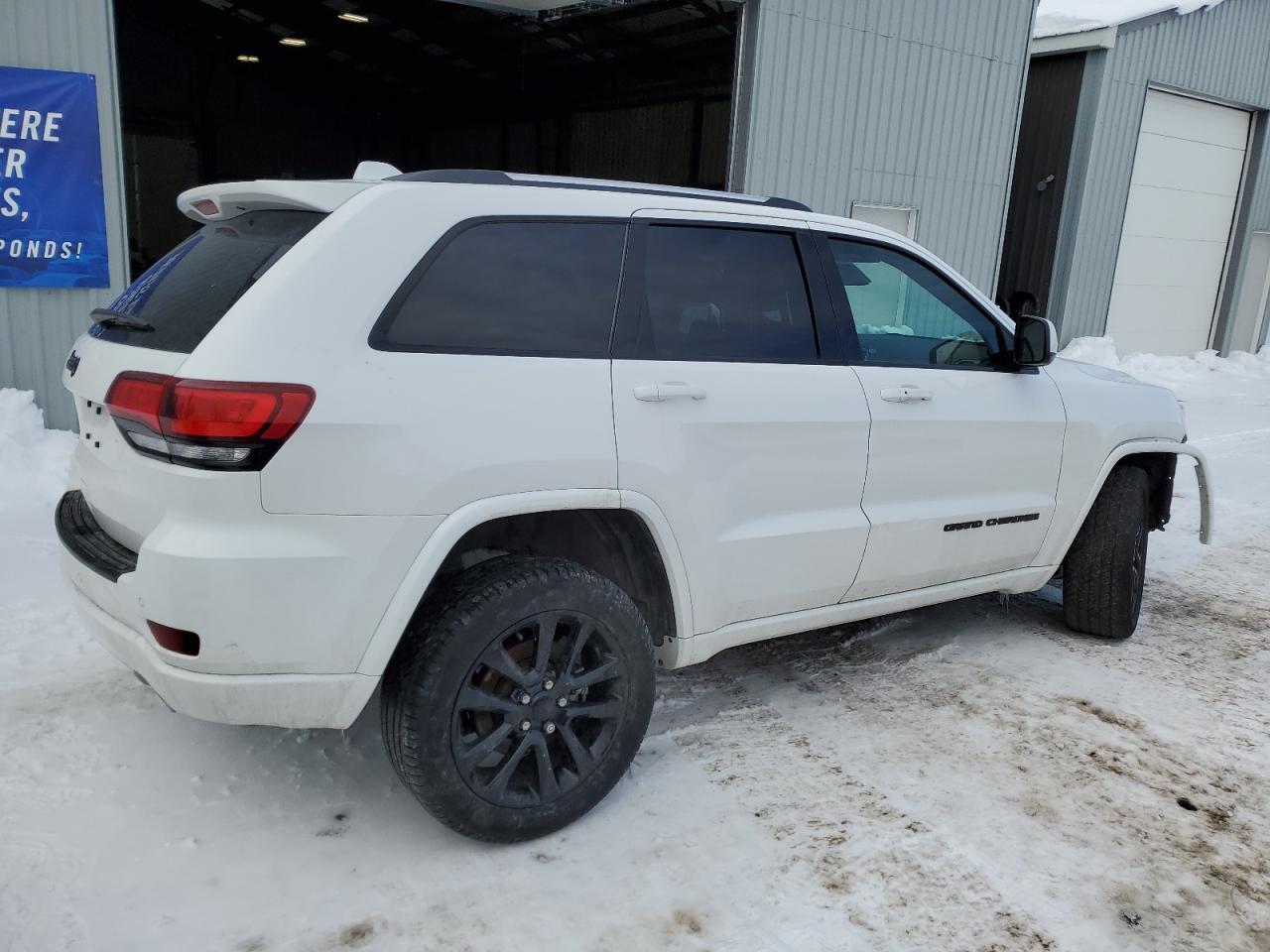2021 Jeep Grand Cherokee - Image 3