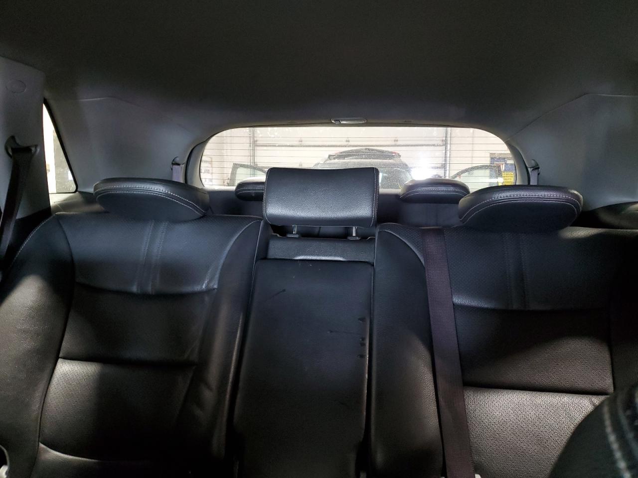 2011 Kia Sorento - Image 10